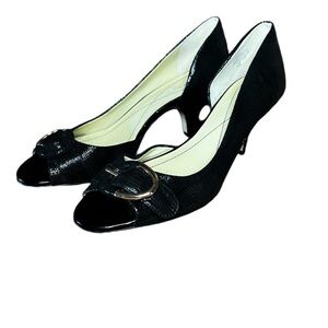 Women Anne Klein Roselyn dress shoe black, size 8.5 short heel, open toe